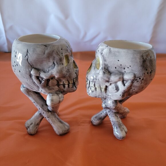 Set of 2 Halloween Skull Ceramic Votive or Tea Light Candle Holders - Picture 2 of 4